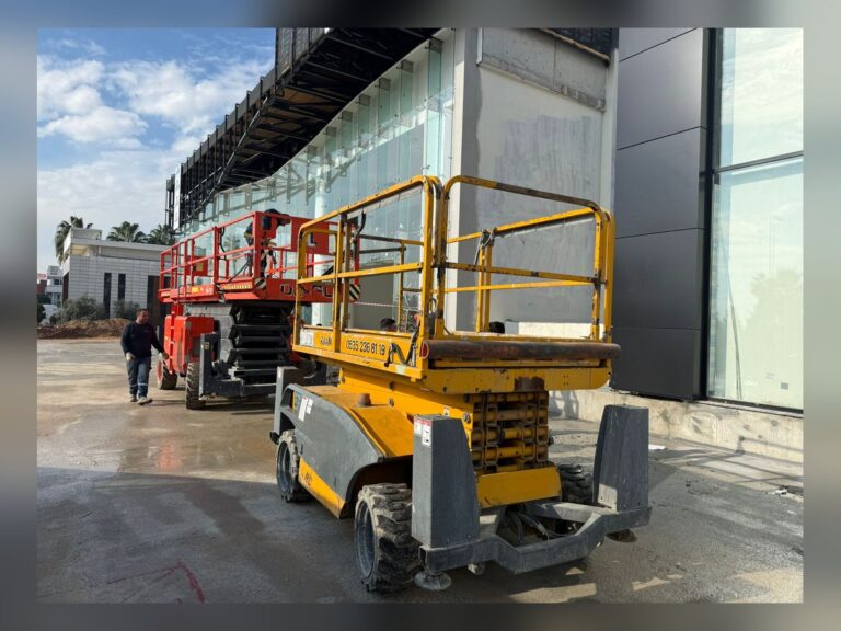 Antalya’da yüksek erişim platformu kiralama saha çalışması – Kaan Platform
